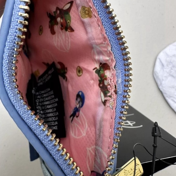 Loungefly Disney Zootopia Card Holder NWT - Picture 3 of 6